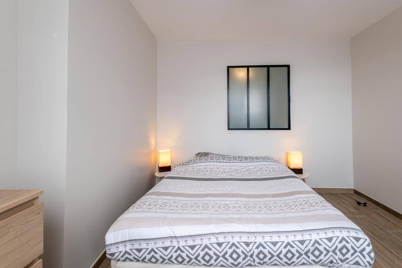 Appartement Lumineux Au Centre Du Village Saint-Felix  Esterno foto
