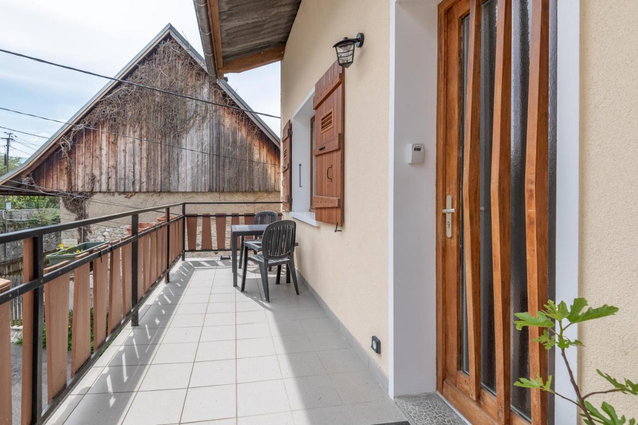 Appartement Lumineux Au Centre Du Village Saint-Felix  Esterno foto