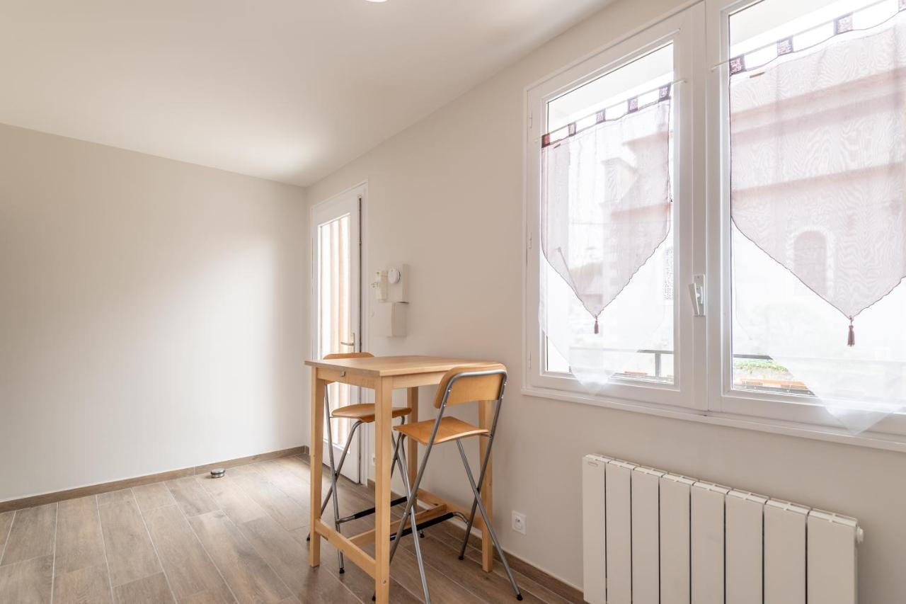 Appartement Lumineux Au Centre Du Village Saint-Felix  Esterno foto